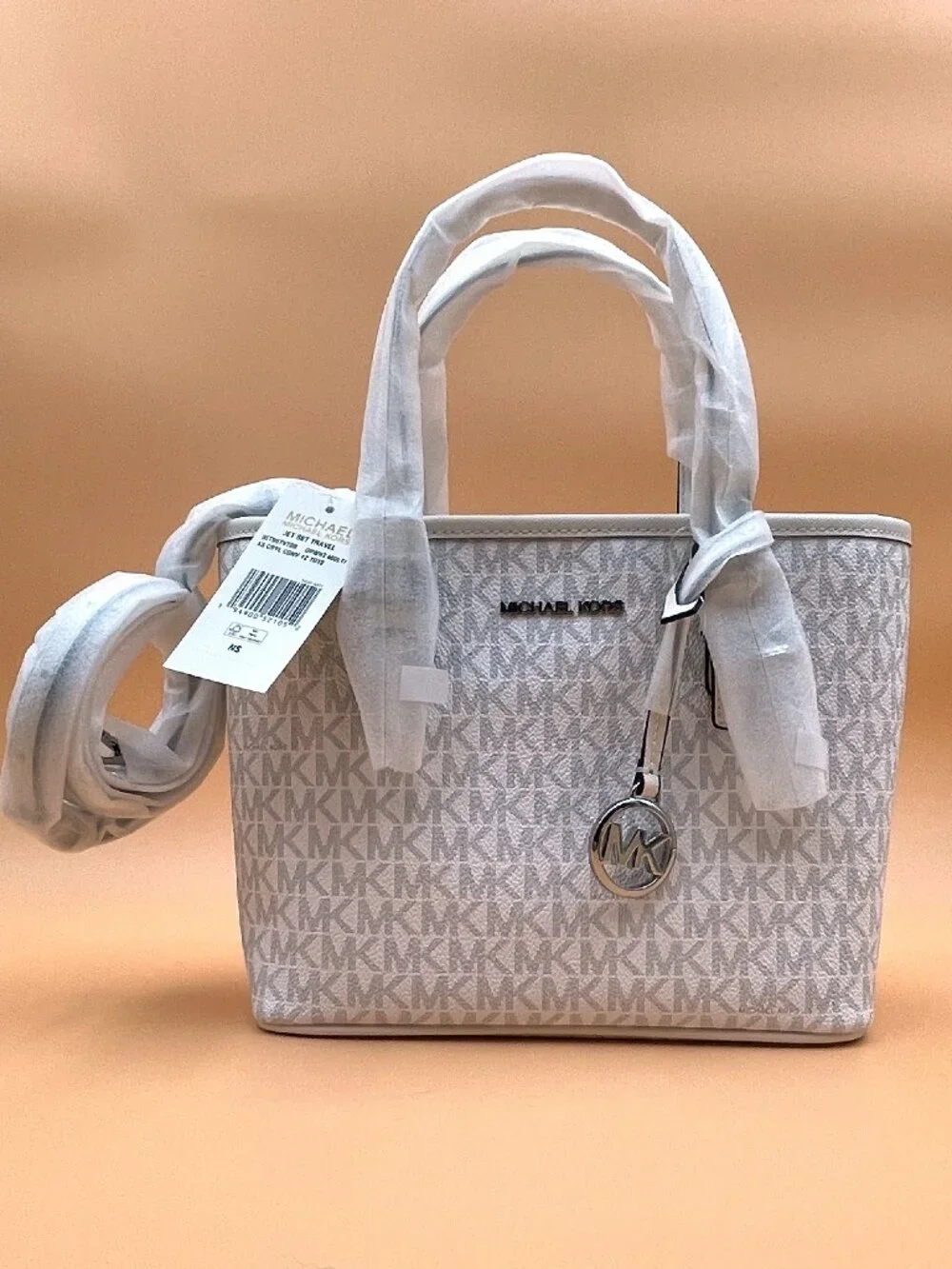NWT Michael Kors Jet Set Travel XS Carryall Convertible Top Zip Tote – Optic Wht
